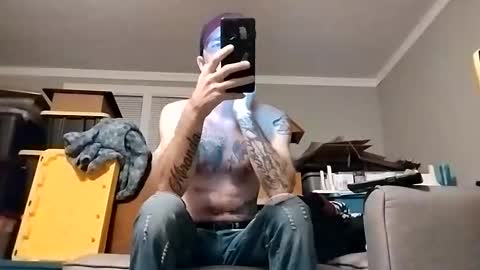 Snapshot of str33twyz3 chatting on 10.20.25 Streetwyze online show from 10.20.25