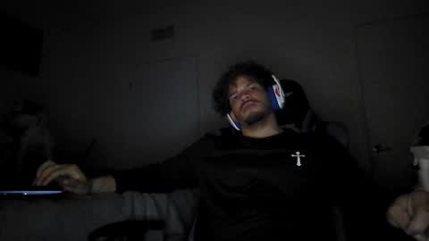 Snapshot of str8dj chatting on 02.10.26 Dj online show from 02.10.26