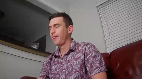 Snapshot of str8stuntcox chatting on 12.25.24 Str8StuntCox online show from 12.25.24