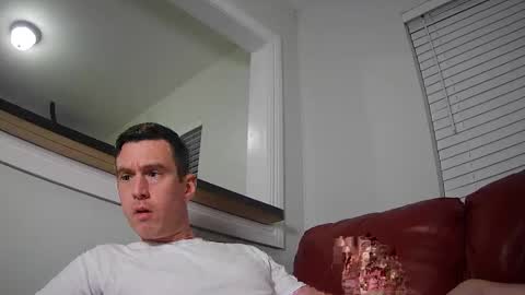 Snapshot of str8stuntcox chatting on 01.27.25 Str8StuntCox online show from 01.27.25