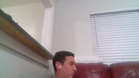 Snapshot of str8stuntcox chatting on 11.28.25 Str8StuntCox online show from 11.28.25