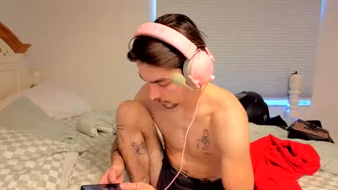 str8whiteboy21 online show from 11.16.25