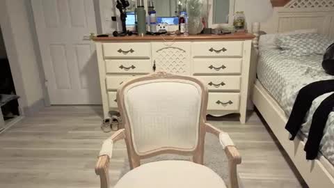 str8whiteboy21 online show from 12.02.25