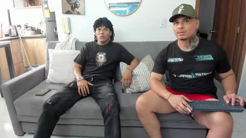 Snapshot of straight__friends chatting on 05.23.26 straight__friends online show from 05.23.26