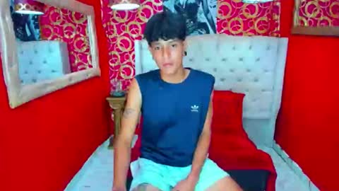 straightyounpein online show from 04.14.26