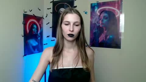 Amalia online show from 10.31.25