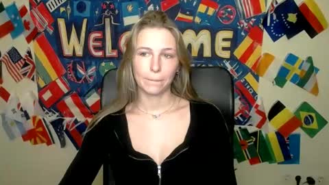 Snapshot of stranger_giirl chatting on 06.19.26 Amalia online show from 06.19.26
