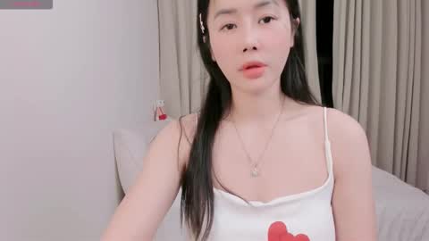 Snapshot of strawberry_loveee chatting on 10.08.25 strawberry_loveee online show from 10.08.25