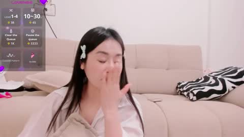 Snapshot of strawberry_loveee chatting on 11.02.25 strawberry_loveee online show from 11.02.25