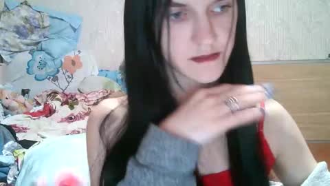 Strawberry Storm online show from 04.07.26