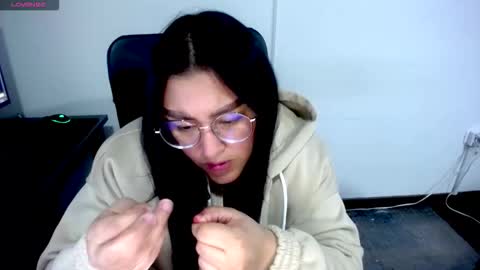 strawlux online show from 03.21.26