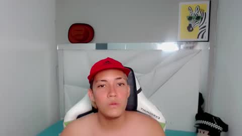 Snapshot of street_poemm_ chatting on 02.24.26 Street online show from 02.24.26