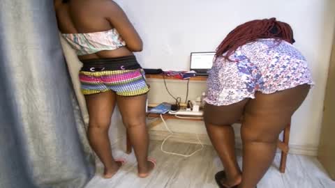 streetlioness online show from 01.10.26