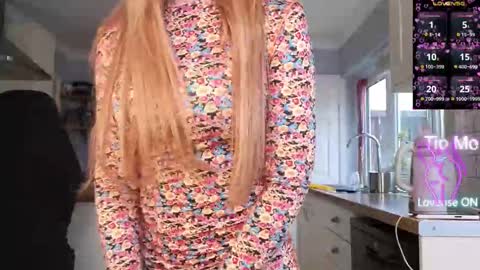 Amorina online show from 02.28.26