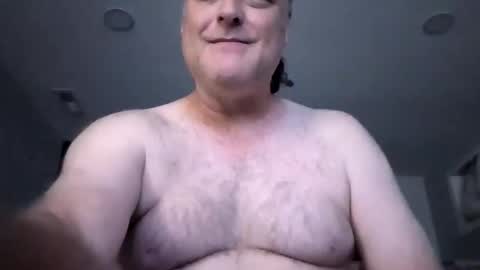 Snapshot of strokeofgenius69 chatting on 05.18.26 Cumallcumnow online show from 05.18.26
