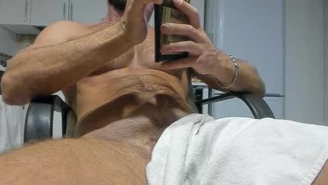 Strong Arni online show from 03.05.25