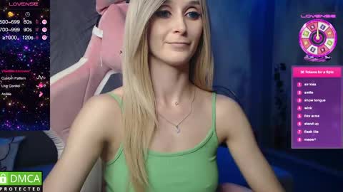 Snapshot of strongalice chatting on 05.26.26 The best athletic body on the site online show from 05.26.26