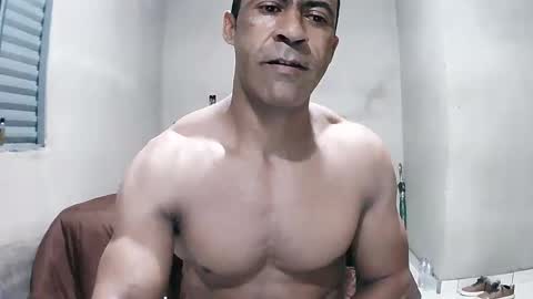 Snapshot of strongdaddyfantastic chatting on 04.21.26 strongdaddyfantastic online show from 04.21.26