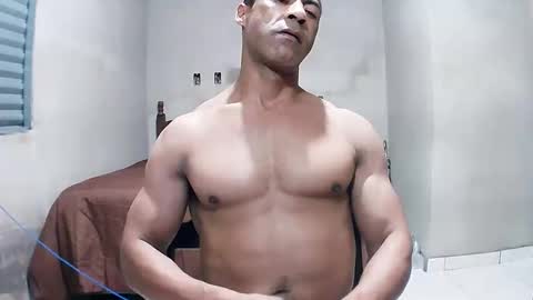 Snapshot of strongdaddyfantastic chatting on 04.23.26 strongdaddyfantastic online show from 04.23.26