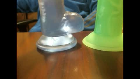 Snapshot of studinto chatting on 03.08.25 BadBrad online show from 03.08.25