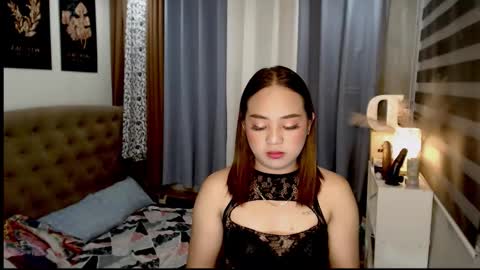 Snapshot of studqueendomi chatting on 04.15.26 studqueendomi online show from 04.15.26