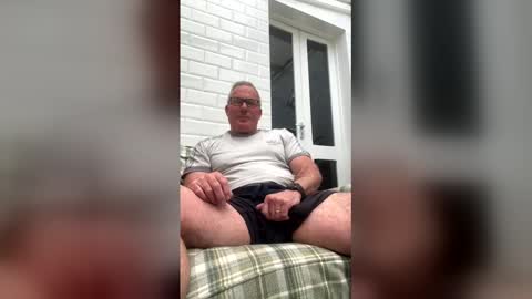 Snapshot of stumpyj2266 chatting on 05.13.26 stumpyj2266 online show from 05.13.26