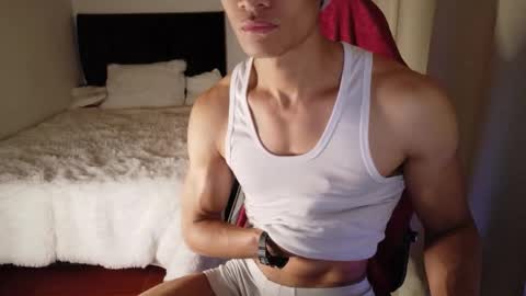 stylish man online show from 03.30.26