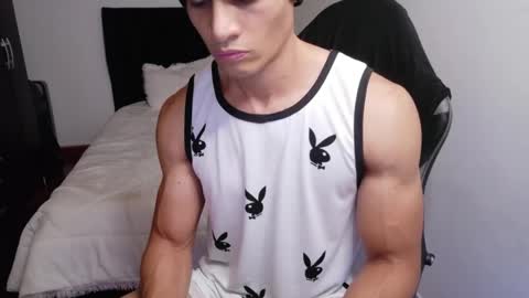 Snapshot of stylishman01 chatting on 05.30.26 stylish man online show from 05.30.26