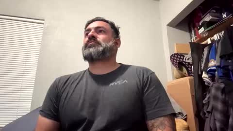 Snapshot of suavecito67 chatting on 03.18.26 suavecito67 online show from 03.18.26
