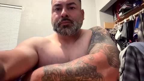 Snapshot of suavecito67 chatting on 04.15.26 suavecito67 online show from 04.15.26