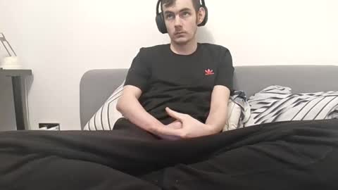 subboy999064 online show from 02.24.25