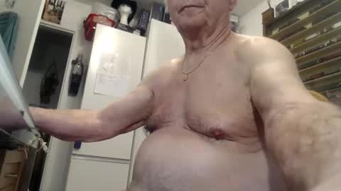 Snapshot of subibuns chatting on 11.17.25 Marcel online show from 11.17.25