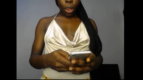 Snapshot of subirababy chatting on 05.20.26 subira online show from 05.20.26