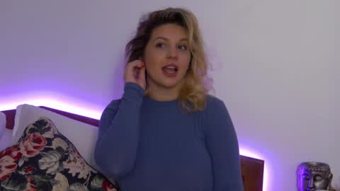 Snapshot of sublimecarla chatting on 09.25.25 Carla online show from 09.25.25