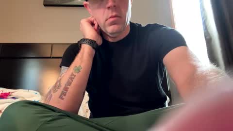 Snapshot of submissivebrett381 chatting on 03.14.26 submissivebrett381 online show from 03.14.26