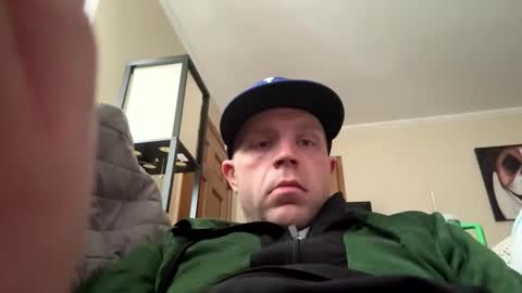 Snapshot of submissivebrett381 chatting on 04.18.26 submissivebrett381 online show from 04.18.26