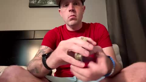 Snapshot of submissivebrett381 chatting on 04.25.26 submissivebrett381 online show from 04.25.26