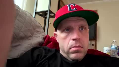 Snapshot of submissivebrett381 chatting on 04.27.26 submissivebrett381 online show from 04.27.26