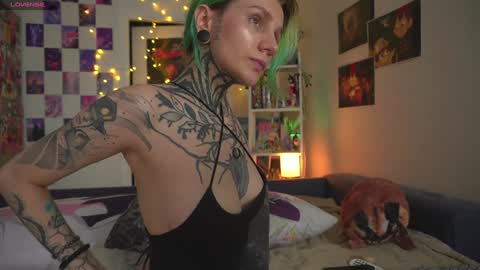 succubus_66 online show from 01.12.25