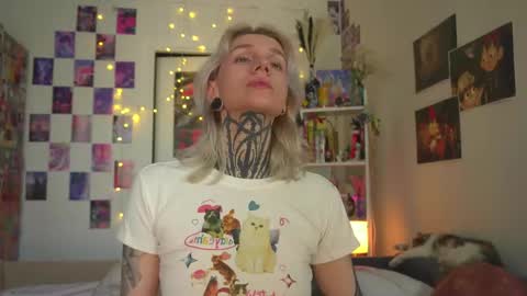 succubus_66 online show from 02.21.25