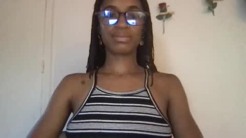 Snapshot of succubussirena chatting on 05.30.26 Succubus Sirena online show from 05.30.26