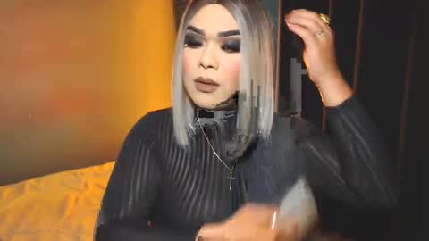 Snapshot of suckablecockoffreya chatting on 12.21.24 JADE ELYSE online show from 12.21.24