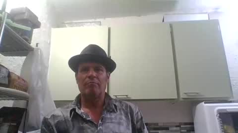 SUCKITU812 online show from 02.03.25