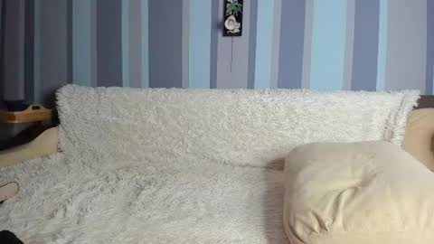 Kat Martinez online show from 11.24.25