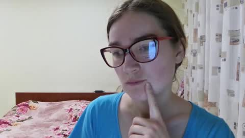 suckmydickifurstreight online show from 03.11.25