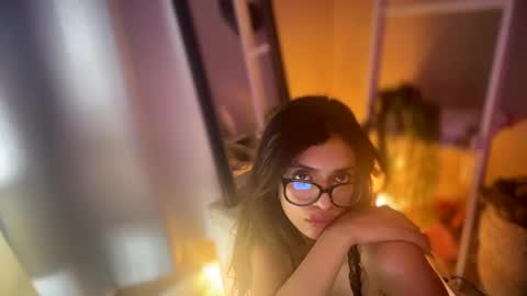 SaraSabeen online show from 12.17.24