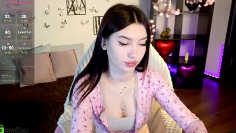 Snapshot of sugar_kitten12 chatting on 05.18.26 Jane online show from 05.18.26