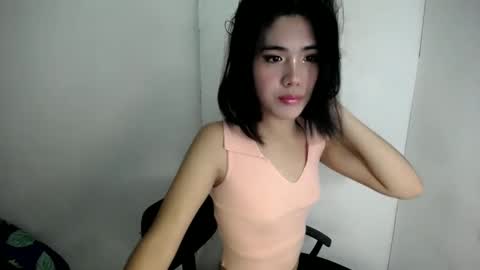 Snapshot of sugarbabydolly chatting on 12.17.24 Jo Haira online show from 12.17.24