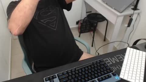 Snapshot of sugarhairybear chatting on 04.12.26 Johnny online show from 04.12.26