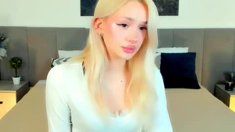 sugarwhisper online show from 03.18.26